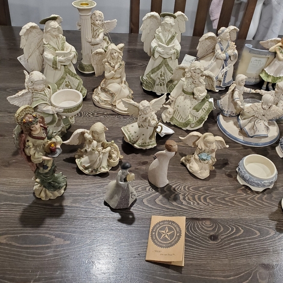 Sara's angels figurines - Picture 1 of 3